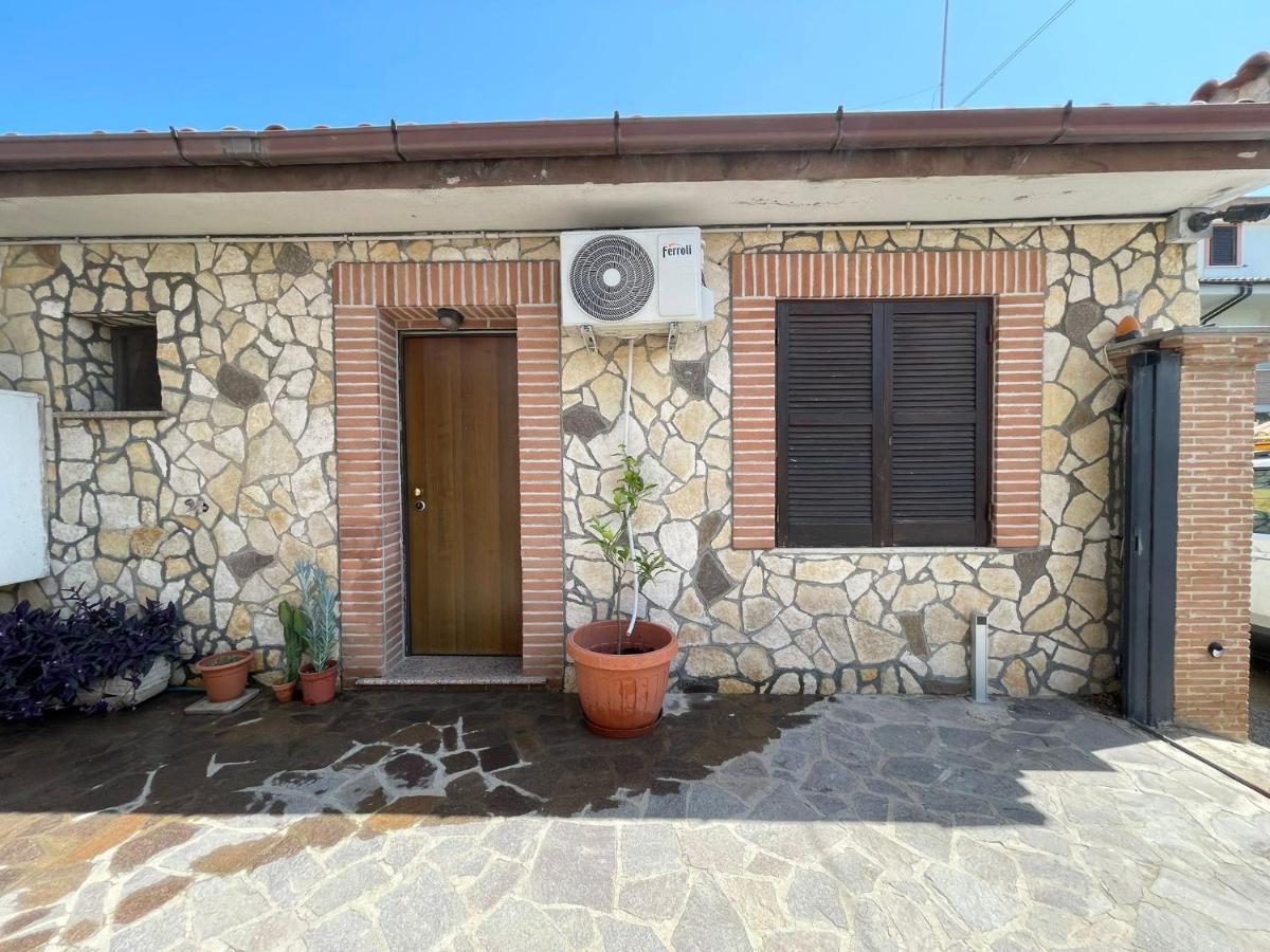 Appartamento Ground Floor Studio - Monolocale Max 2 Ospiti - Aeroporto E Fiera - Self Check-in *